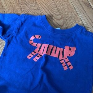 Hanna Andersson Blue Short Sleeve Tee Shirt with Tiger Size 18-24 Months